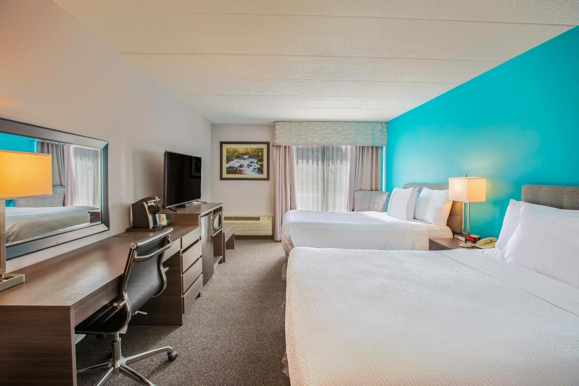 Days Inn By Wyndham Sudbury & Conference Centre Exterior photo