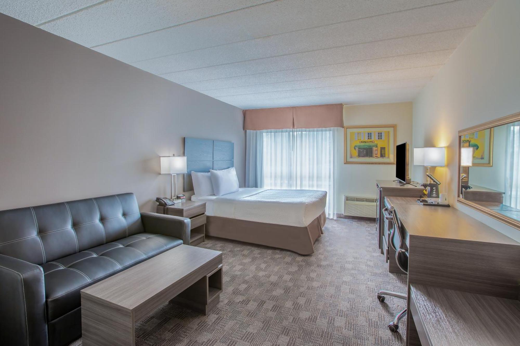 Days Inn By Wyndham Sudbury & Conference Centre Exterior photo